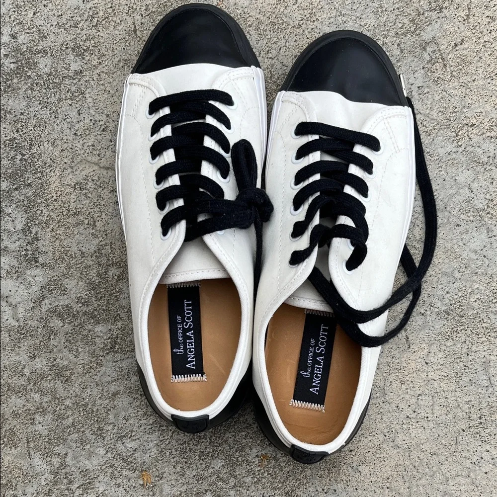 Angela Scott White Canvas Sneakers with Black Accents - Picture 2 of 5